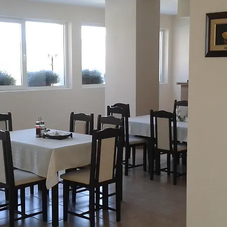Apart-hotel Seasons 3 Sunny Beach
